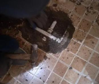 南木林卫生间漏水维修公司为您分享下卫生间渗水如何处理及注意事项